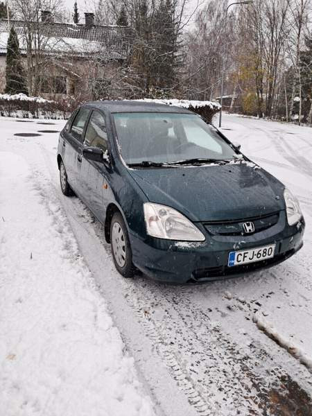 Honda Civic Glebychevo - valokuva 2