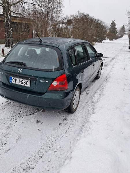 Honda Civic Glebychevo - valokuva 5