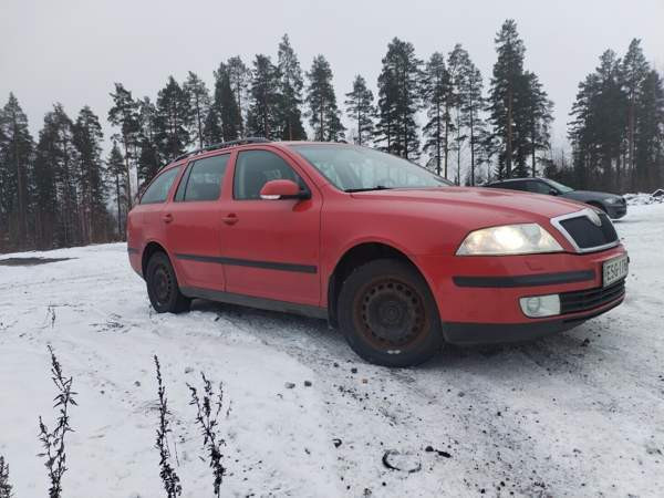 Skoda Octavia Luga - valokuva 5
