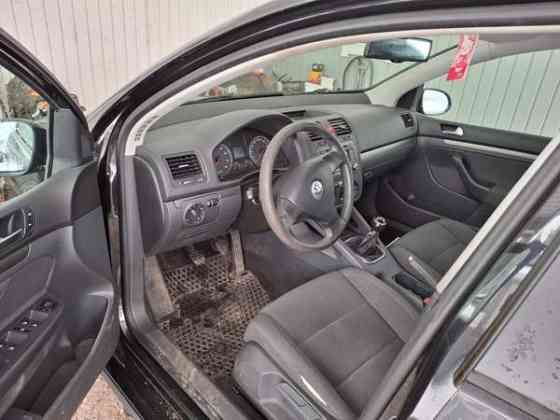 Volkswagen Golf Alahärmä