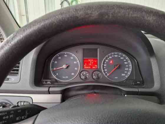 Volkswagen Golf Alahärmä