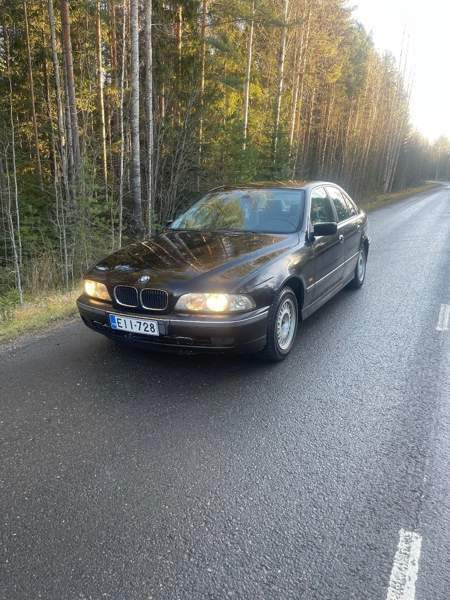 BMW 520 Jaemsae - valokuva 1