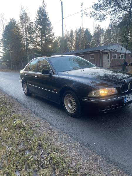 BMW 520 Jaemsae - valokuva 2