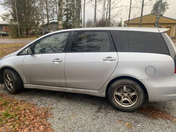 Mitsubishi Grandis Yloejaervi - изображение 1