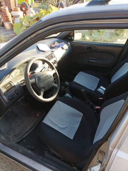 Ford Escort Laihia – foto 5