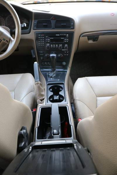 Volvo V70 Макао - изображение 7