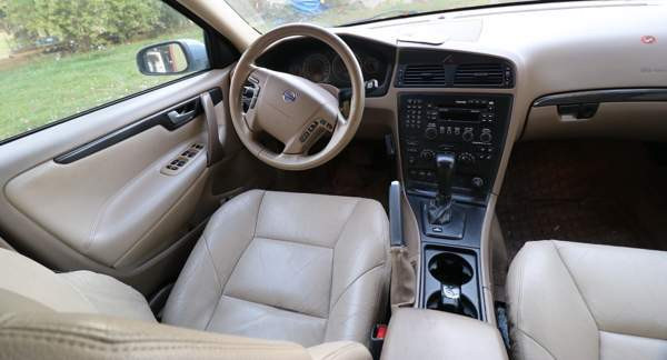 Volvo V70 Макао - изображение 4