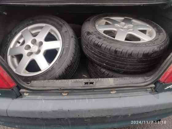 Toyota Avensis Jyväskylä