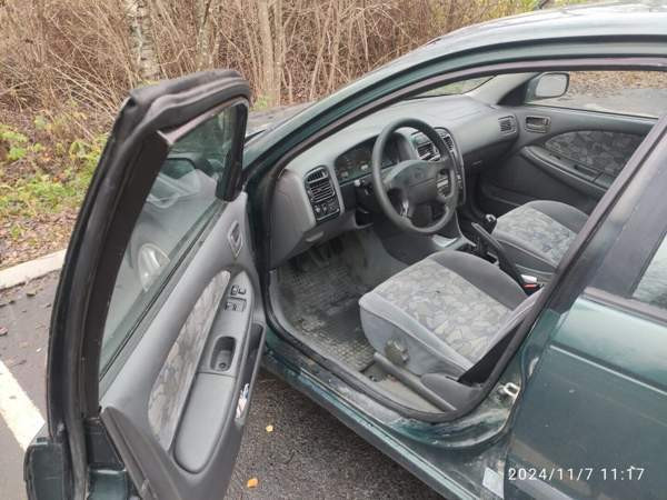 Toyota Avensis Jyvaeskylae - photo 3