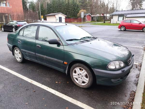 Toyota Avensis Jyvaeskylae - photo 4