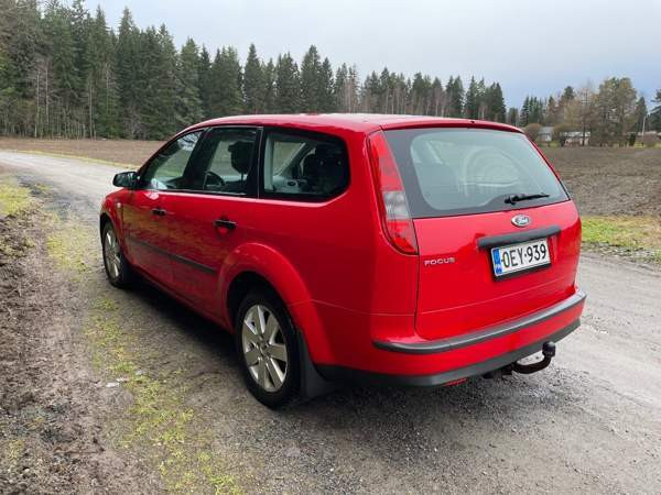Ford Focus Kangasala - valokuva 3
