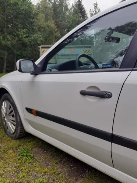 Renault Laguna Macau - photo 8