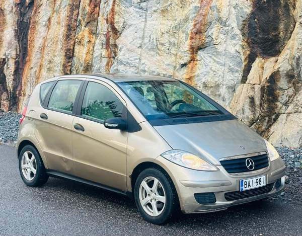 Mercedes-Benz A Vantaa - valokuva 2