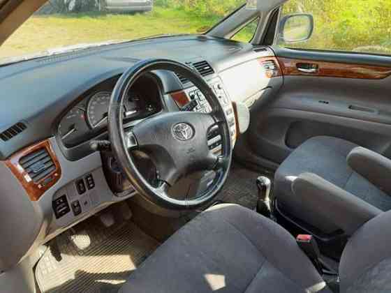 Toyota Avensis Verso Pudasjärvi