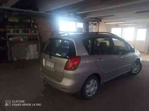 Toyota Corolla Verso Turtkul