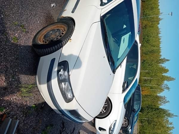 Volvo V70 Vantaa - valokuva 5