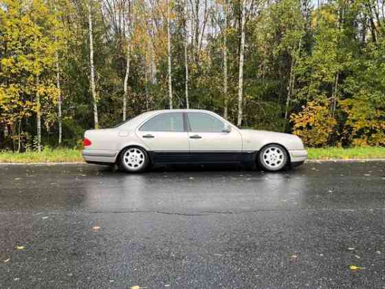 Mercedes-Benz E Tampere