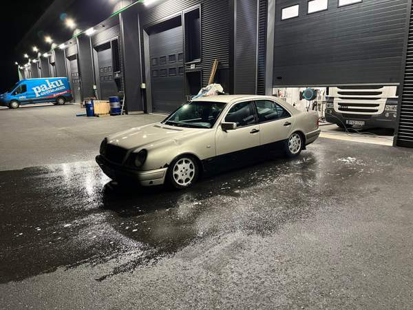 Mercedes-Benz E Tampere - photo 2