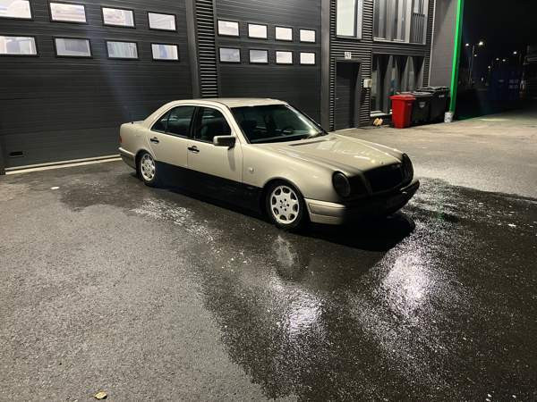 Mercedes-Benz E Tampere - photo 3