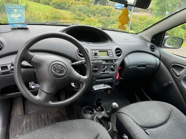 Toyota Yaris Helsinki - valokuva 5