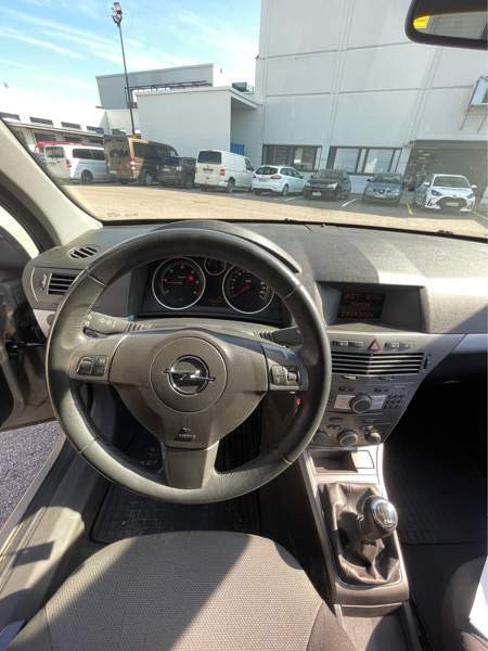 Opel Astra Jyvaeskylae - photo 5