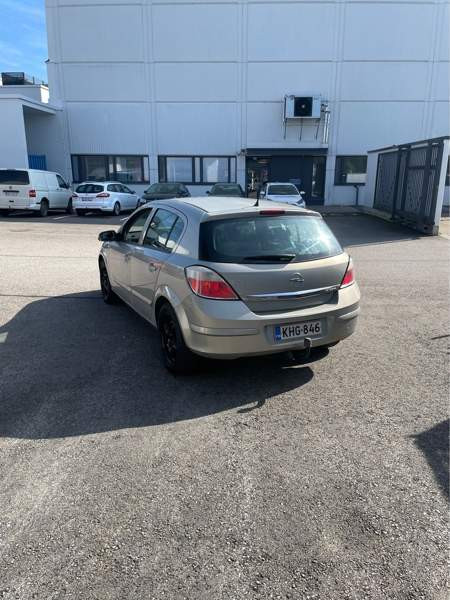 Opel Astra Jyvaeskylae - photo 2