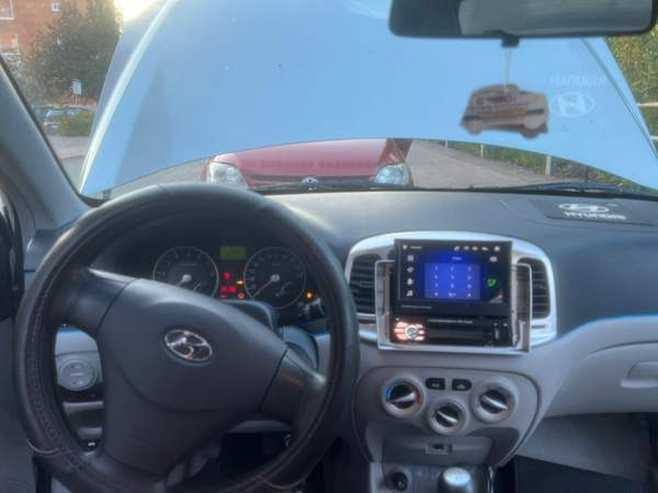 Hyundai Accent Helsinki - valokuva 8