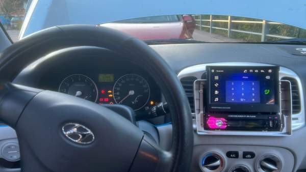 Hyundai Accent Helsinki - valokuva 7