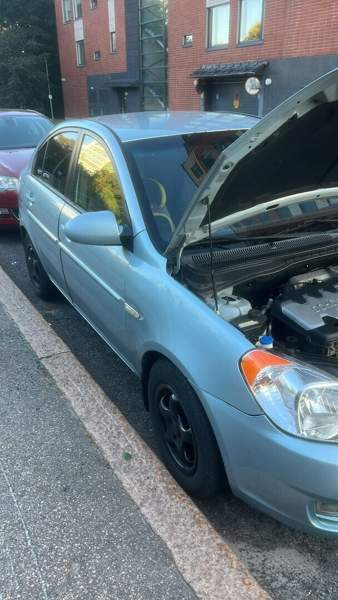 Hyundai Accent Helsinki - valokuva 3