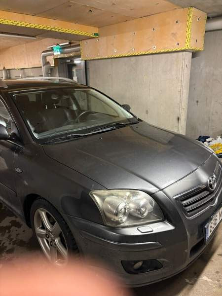 Toyota Avensis Espoo - valokuva 2