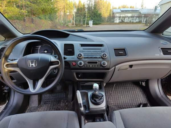 Honda Civic Uurainen - изображение 8