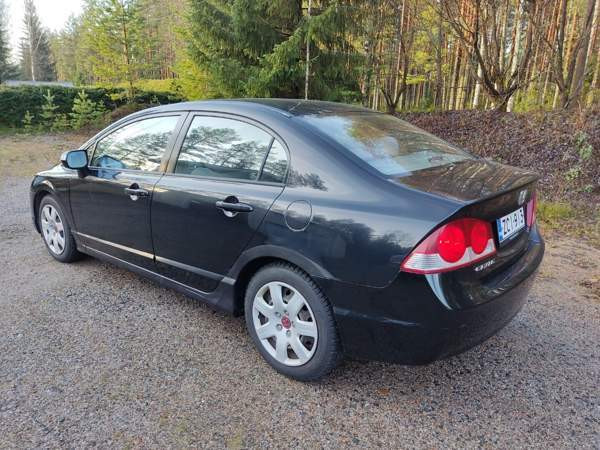 Honda Civic Uurainen - изображение 3