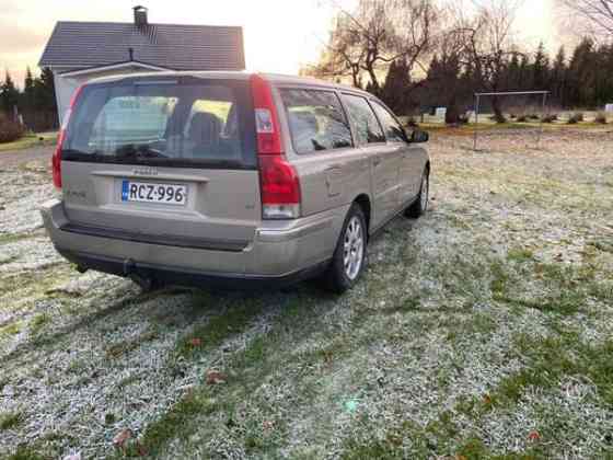 Volvo V70 Tuusniemi