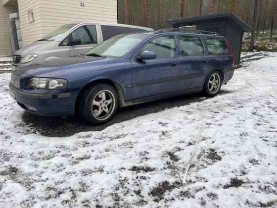 Volvo V70 Uurainen