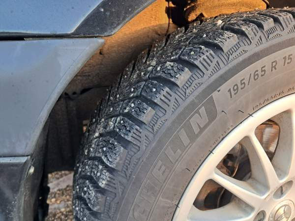 Toyota Avensis Kemijärvi – foto 8