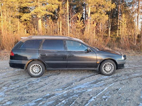 Toyota Avensis Kemijärvi – foto 7