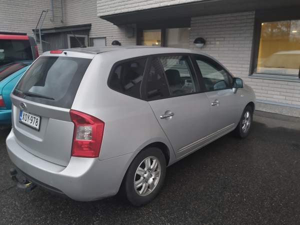 Kia Carens Rovaniemi - valokuva 5