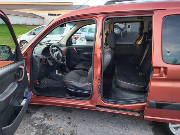 Peugeot Partner Kannus - photo 3