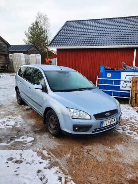 Ford Focus Oulu - valokuva 2