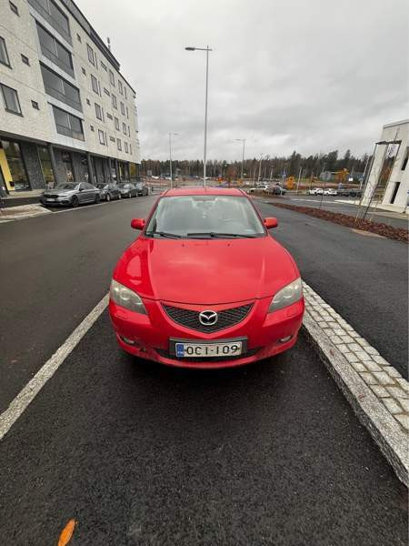 Mazda 3 Helsinki - valokuva 3