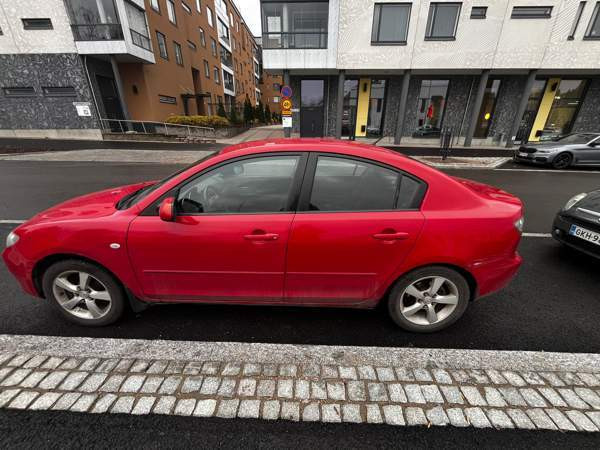 Mazda 3 Helsinki - valokuva 5