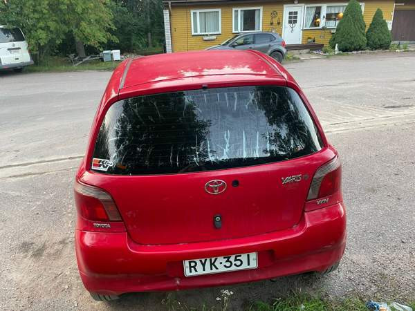 Toyota Yaris Чукотский АО - изображение 7