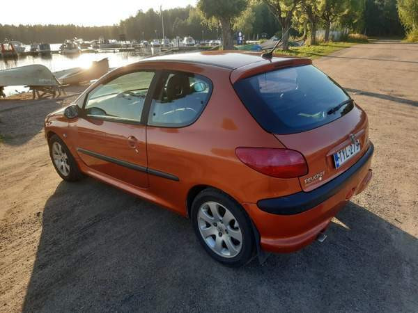 Peugeot 206 Hausjärvi - valokuva 4