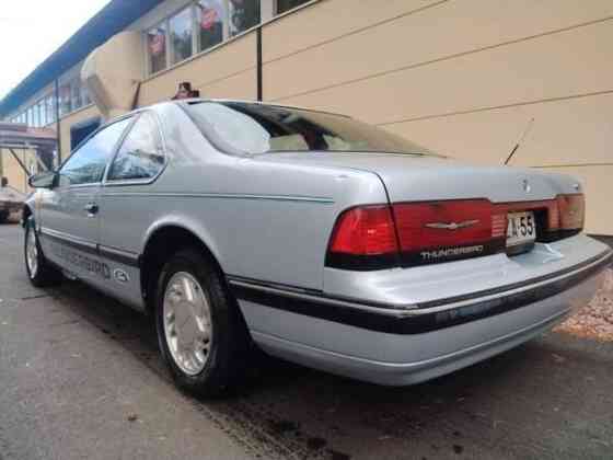 Ford Thunderbird Zaporiz'ka Oblast'