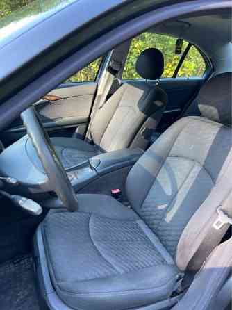 Mercedes-Benz E Rauma