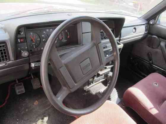 Volvo 240 Punkalaidun