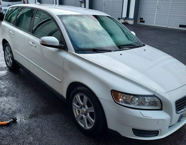 Volvo V50 Helsinki - photo 1
