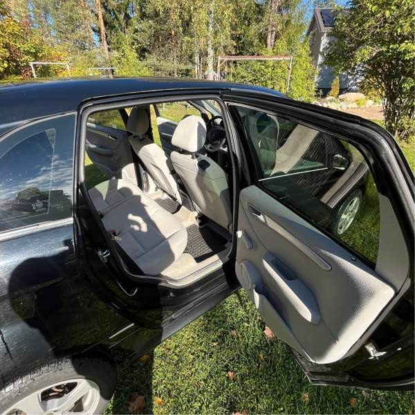 Mercedes-Benz B Glebychevo – foto 6