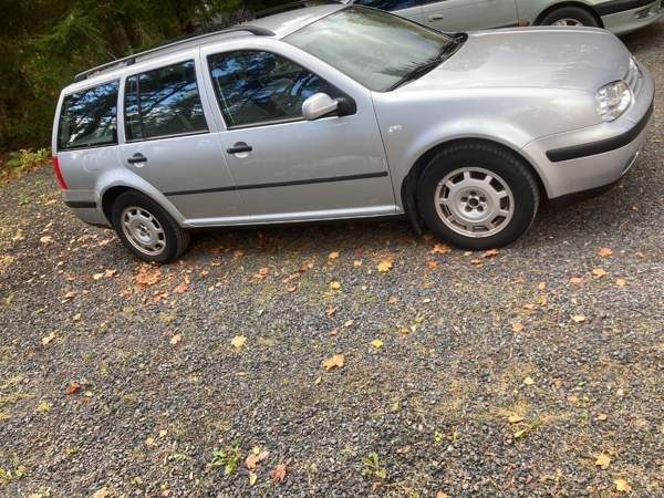 Volkswagen Golf Pöytyä - valokuva 2