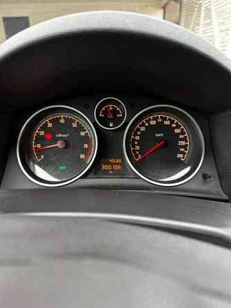 Opel Astra Каарина